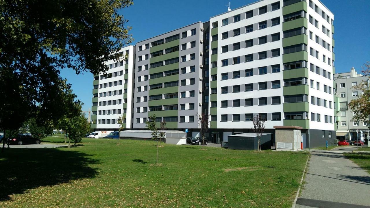 Apartman Nadja Arena Zagreb Exteriör bild